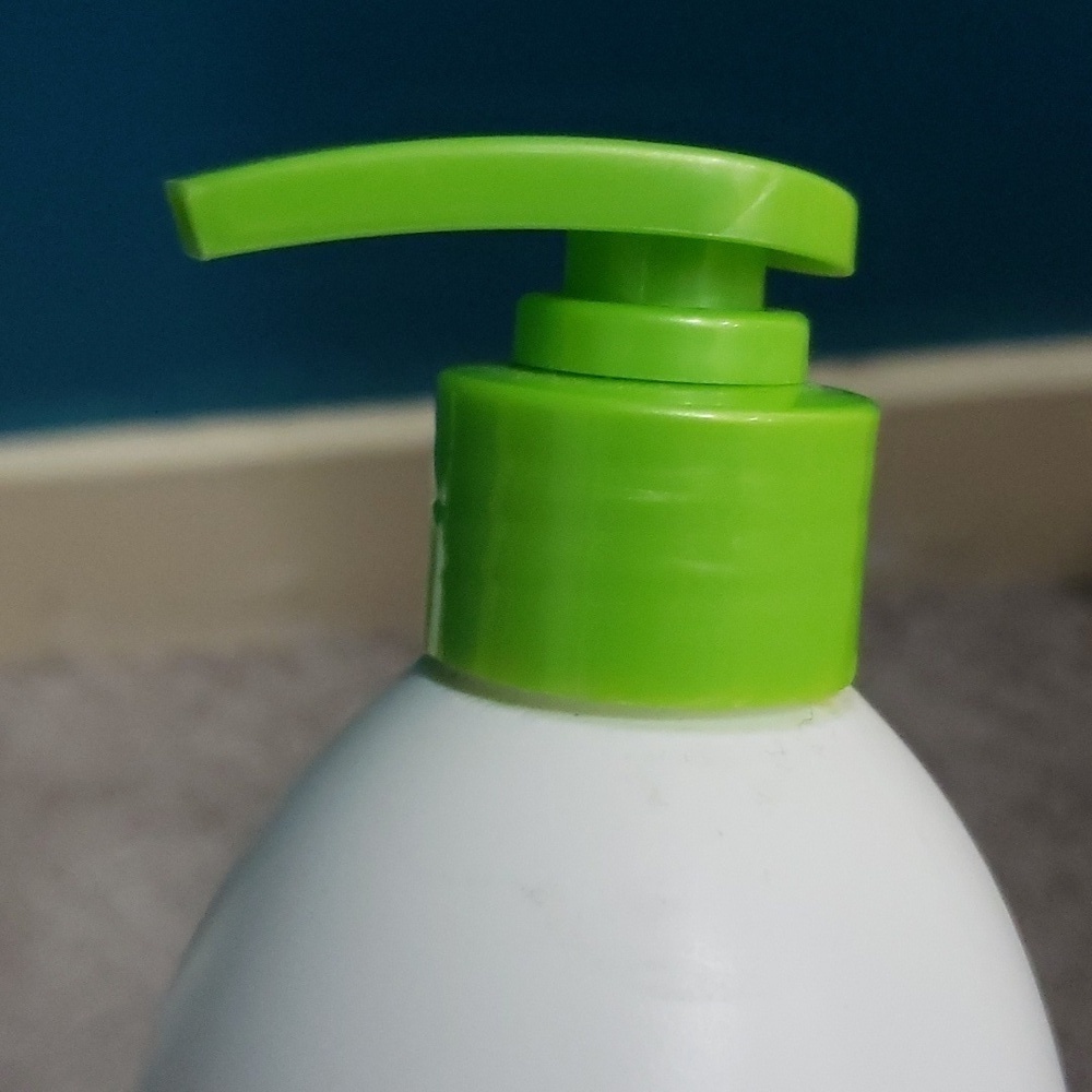 Discontinued and rare nature's gate pomegranate sunflower body wash vegan 532 mL - Picture 3 of 5